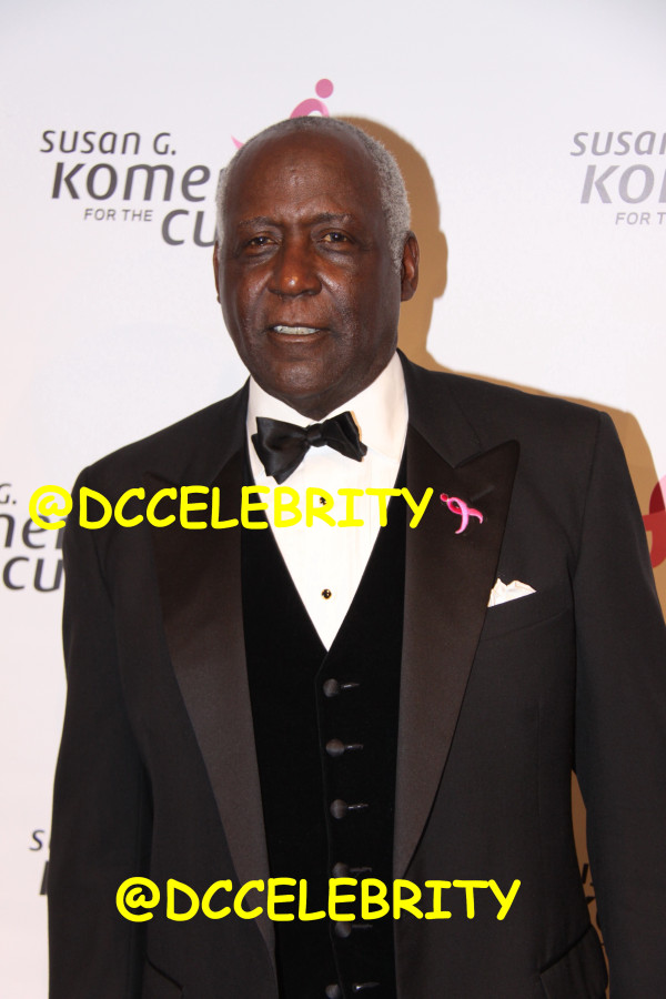picture of richard roundtree